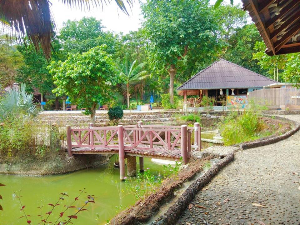 파사이 리조트 앤 스파 호텔 Ban Nong Nam Khao 외부 사진